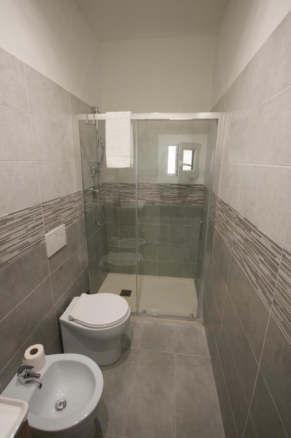 H2ome Lagaccio 4 Rooms, 2 Bathrooms, Ac, Near Principe Station Apartment Genua