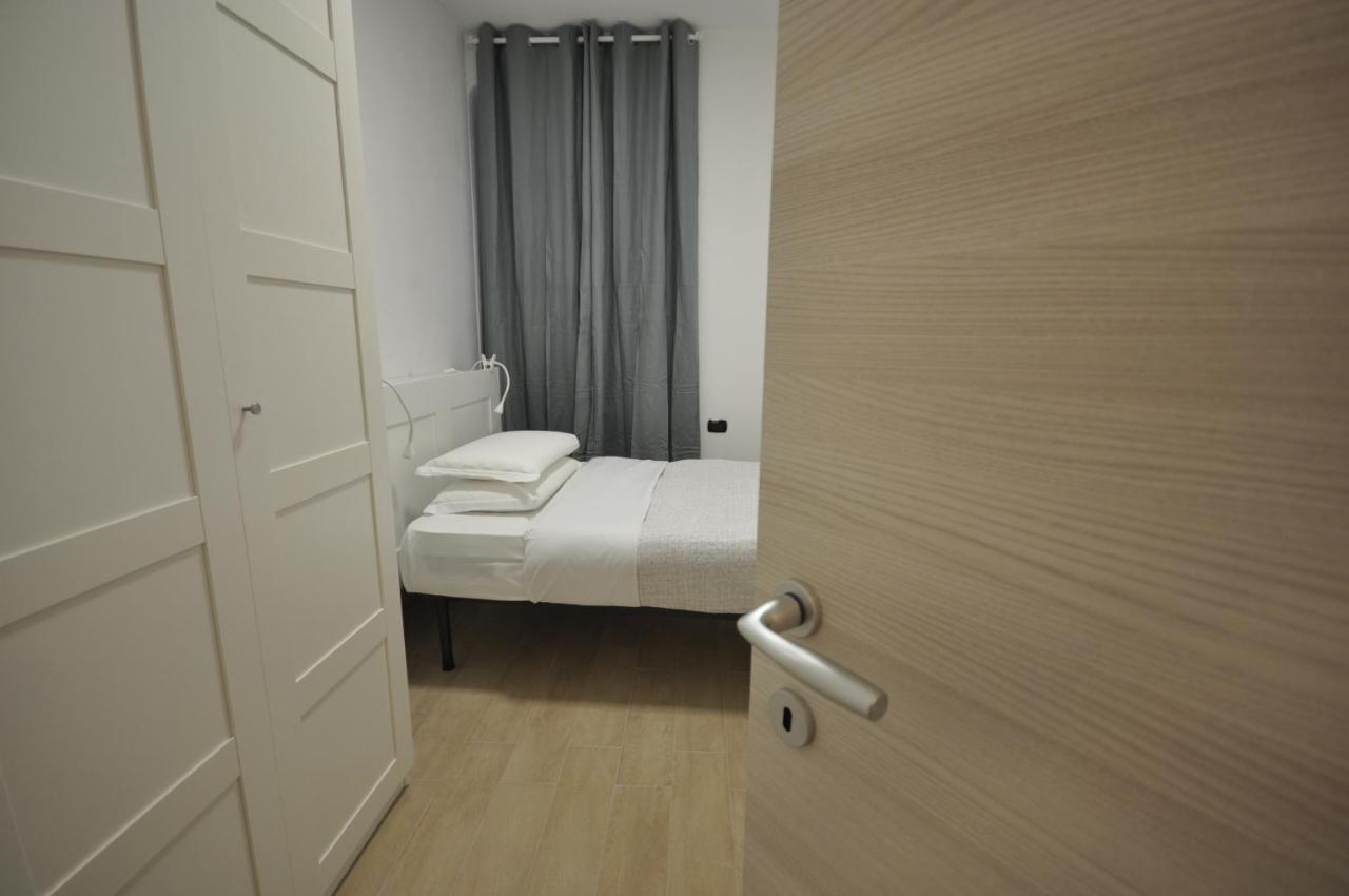 H2ome Lagaccio 4 Rooms, 2 Bathrooms, Ac, Near Principe Station Genua