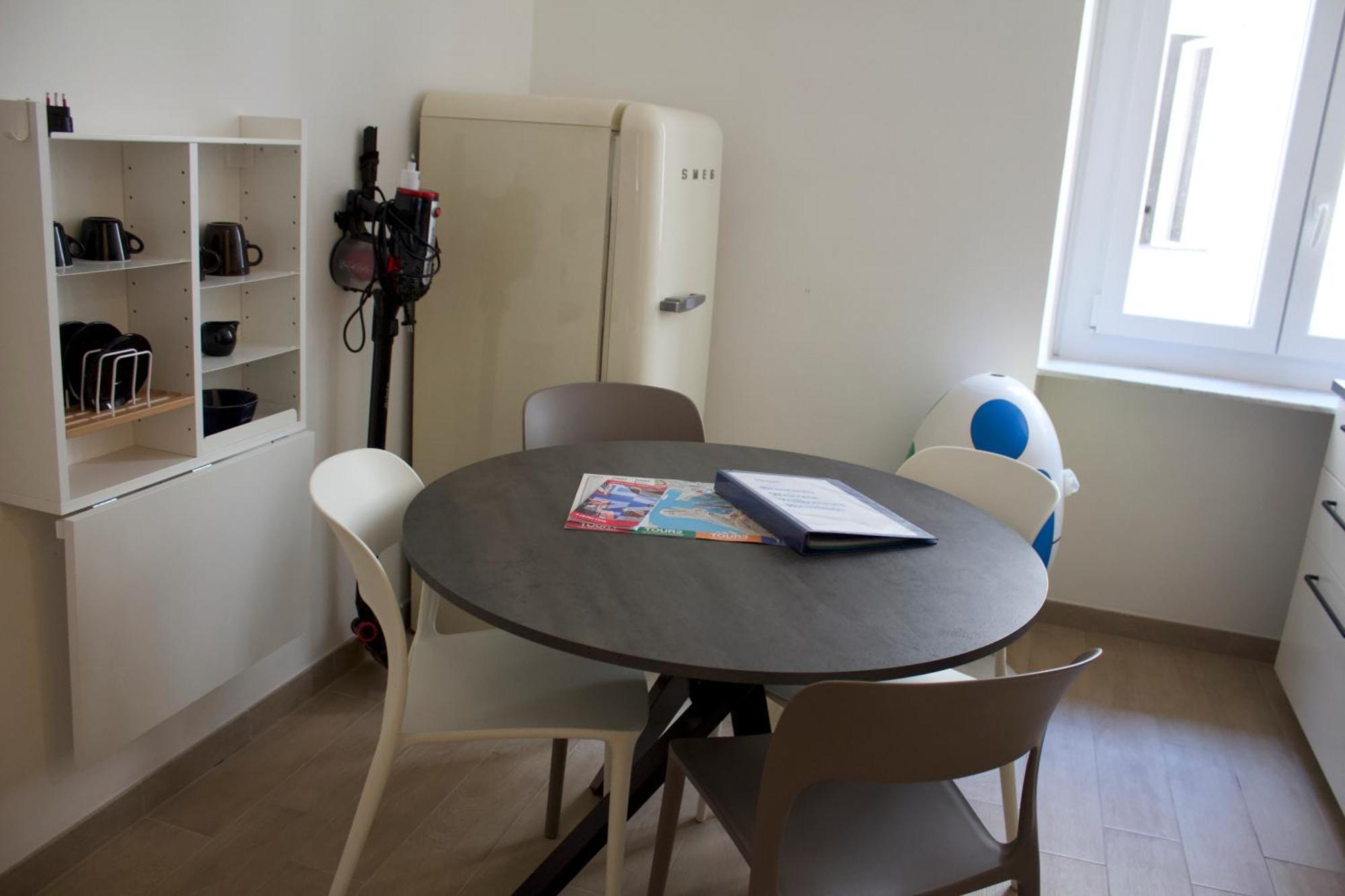 H2ome Lagaccio 4 Rooms, 2 Bathrooms, Ac, Near Principe Station Apartment *