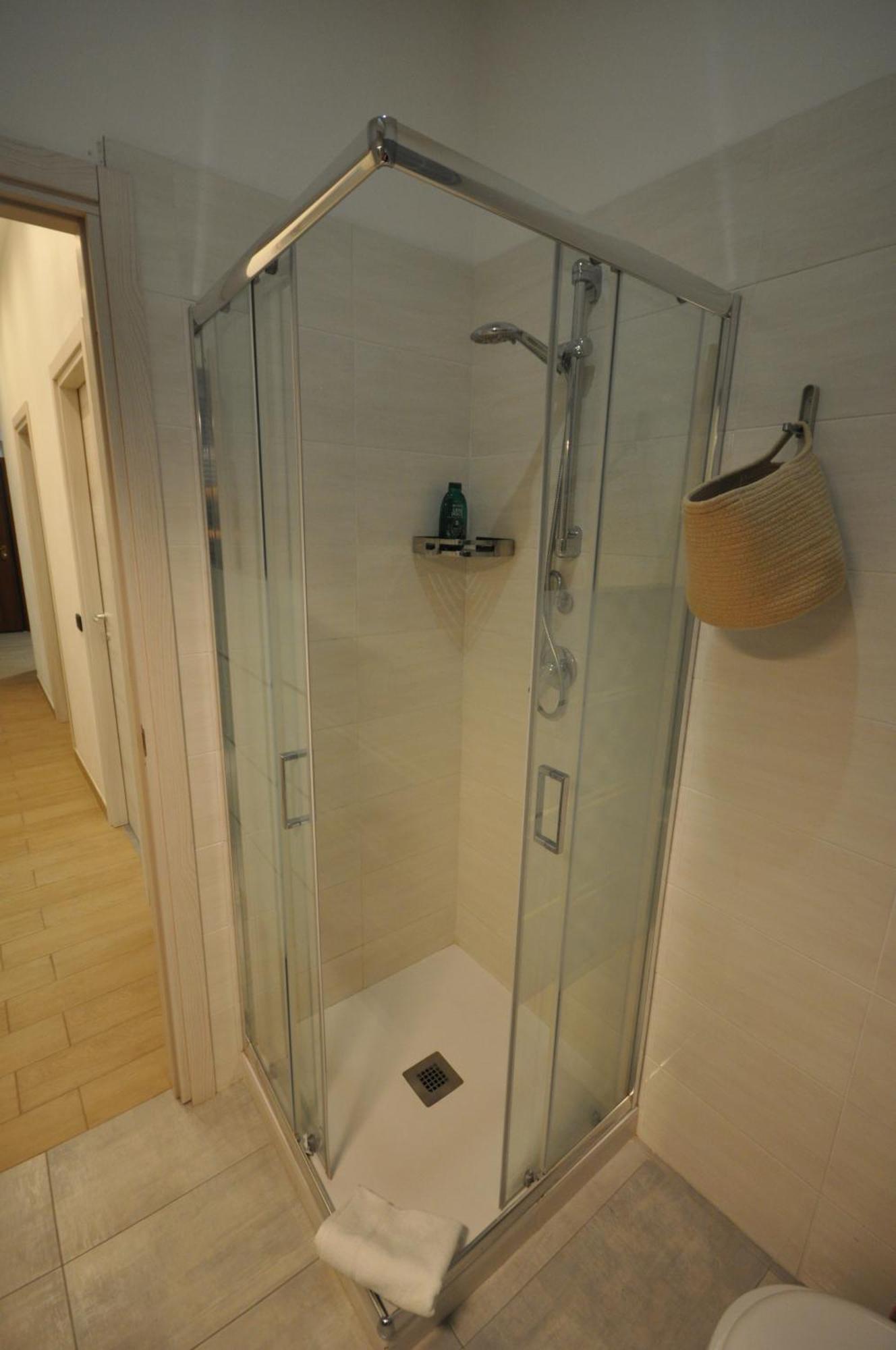 H2ome Lagaccio 4 Rooms, 2 Bathrooms, Ac, Near Principe Station Apartment